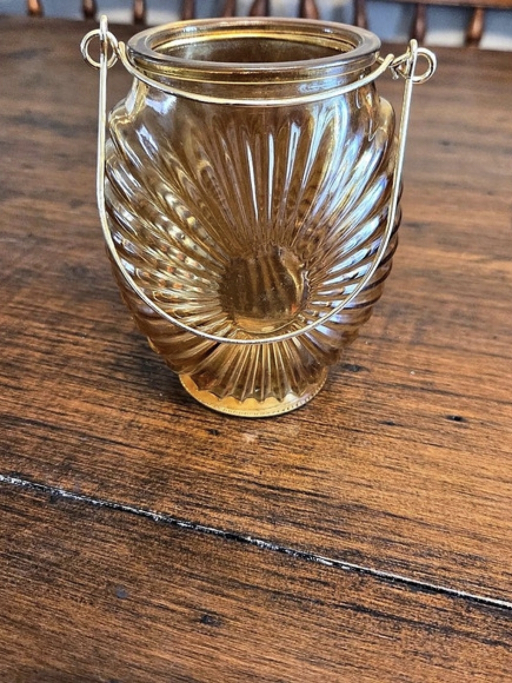 Ribbed Glass Hanging Vase in Amber
